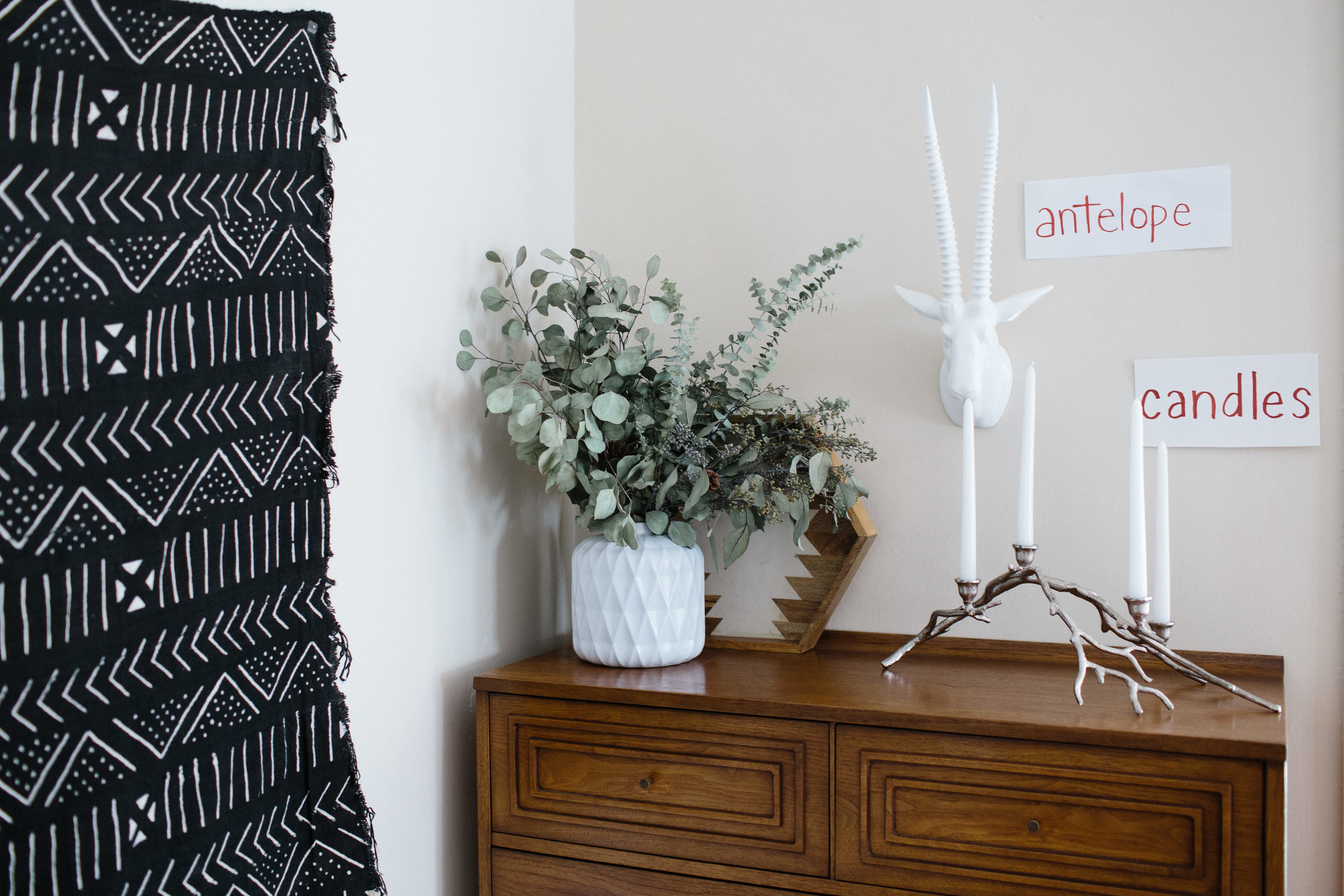 the-curiosity-project-blog-teaching-baby-to-read-home-tour (4 of 13).jpg